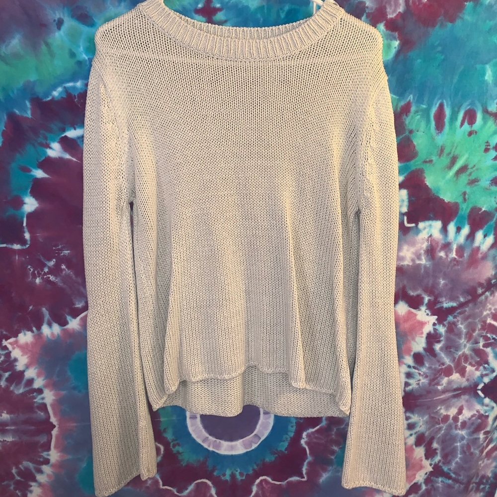 Medium White Sweater With Elbow Holes